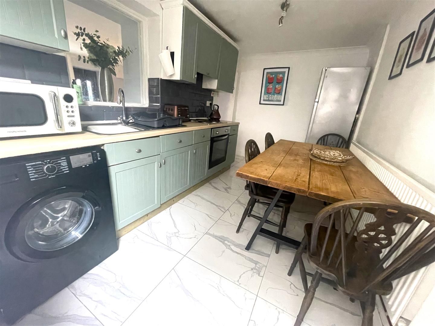 Glebe Road, Loughor, Swansea, SA4 6SR